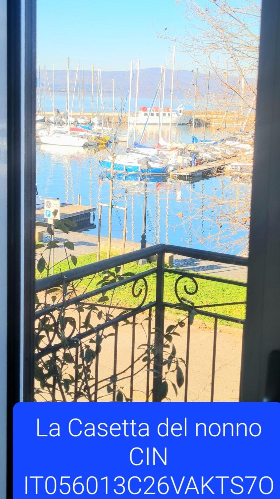 La Casetta Del Nonno Capodimonte Bagian luar foto
